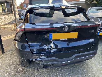 MG MG4 150KW Luxury 64 KWh picture 9