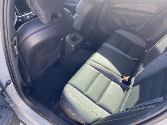 Volvo V-60 2.0 B4 Plus Bright Mild Hybrid picture 34