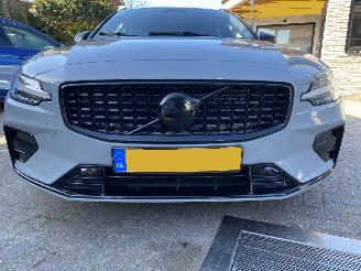 Volvo V-60 2.0 B4 Plus Bright Mild Hybrid picture 8