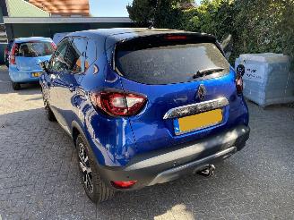 Renault Captur Version-S 1.3 150PK 4cil VASTE PRIJS picture 24