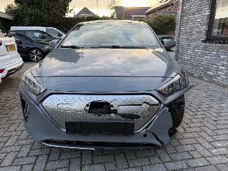 Hyundai Ioniq Premium EV 38 KWh picture 30
