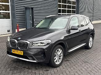 skadebil auto BMW X3 xDrive 20i 2.0 TwinPower 16V Mild Hybrid SUV  Elektrisch Benzine 1.998cc 135kW (184pk) 4x4 2022/7