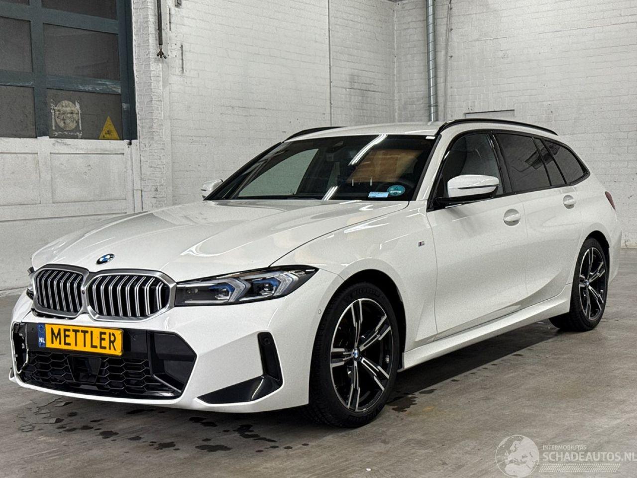 BMW 3-serie 320i 2.0 TwinPower Turbo 16V Combi/o  Benzine 1.998cc 135kW (184pk) RWD