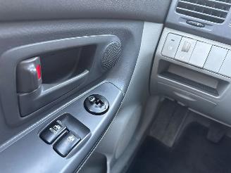 Kia Cerato 1.6 16V Hatchback  Benzine 1.599cc 77kW (105pk) FWD picture 17