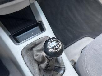 Kia Cerato 1.6 16V Hatchback  Benzine 1.599cc 77kW (105pk) FWD picture 16