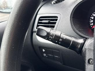 Kia Picanto 1.2 16V Hatchback  Benzine 1.248cc 63kW (86pk) FWD picture 16