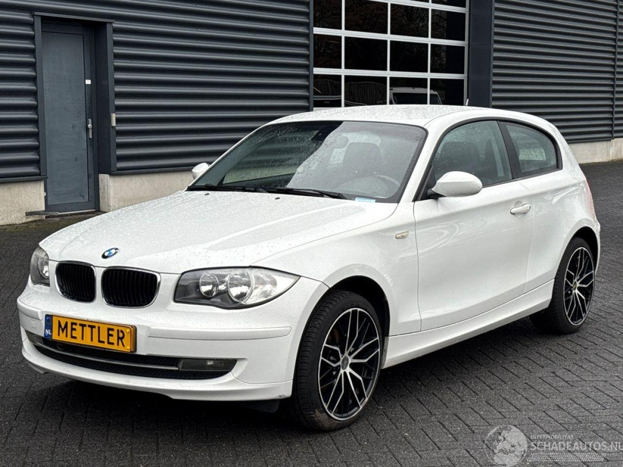 BMW 1-serie 118i 16V Hatchback 2Dr Benzine 1.995cc 105kW (143pk) RWD