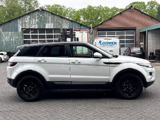 Land Rover Range Rover Evoque 2.2 TD4 16V 5-drs. SUV 4Dr Diesel 2.179cc 110kW (150pk) 4x4 picture 6