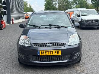 Ford Fiesta 1.3 Hatchback  Benzine 1.299cc 51kW (69pk) FWD picture 8