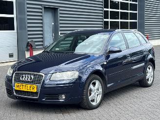 Coche accidentado Audi A3 1.6 Hatchback  Benzine 1.595cc 75kW (102pk) FWD 2008/4