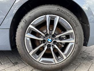 BMW 2-serie M Sportpakket 220i Mild Hybrid 1.5 TwinPower Turbo 12V MPV  Elektrisch Benzine 1.499cc 125kW (170pk) FWD picture 30