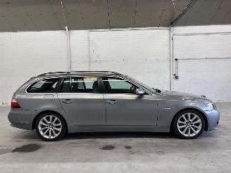 BMW 5-serie M pakket 523i 24V Combi/o  Benzine 2.497cc 130kW (177pk) RWD picture 6