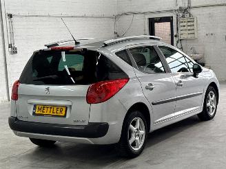 Peugeot 207 1.4 16V Vti Combi/o  Benzine 1.397cc 70kW (95pk) FWD picture 5