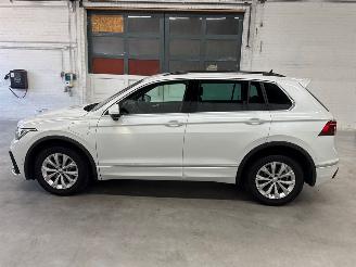 Volkswagen Tiguan R-line 1.4 TSI Plug-in eHybrid 16V SUV  Elektrisch Benzine 1.395cc 180kW (245pk) FWD 2020-11/2024-04  DGEA picture 2