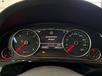 Volkswagen Touareg 3.0 TDI picture 20