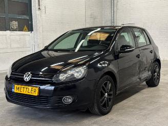 Schadeauto Volkswagen Golf 1.2 TSI BlueMotion Hatchback  Benzine 1.197cc 77kW (105pk) FWD 2009/11