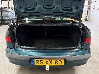 Renault Mégane 1.6i Sedan 4Dr Benzine 1.598cc 66kW (90pk) FWD picture 9