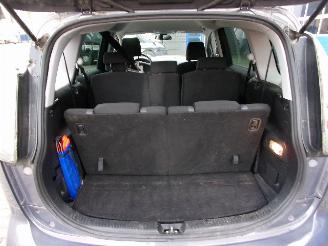 Mazda 5 2.0 EXECUTIVE 7 PERSOONS Met Gebruikte onderdelen erbij picture 14