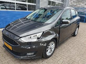 Vaurioauto  passenger cars Ford C-Max 1.0 Trend 2017/5