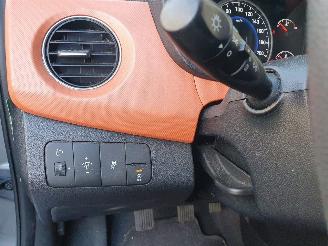 Hyundai I-10 1.0i i-Motion Comfort picture 17