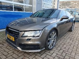 uszkodzony samochody osobowe Audi A7 Sportback 3.0 TFSI quattro Pro Line plus Automaat 2010/11