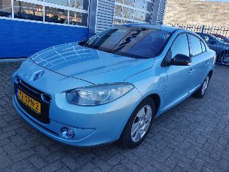 skadebil auto Renault Fluence Z.E. Dynamique inclusief koop Accu 2012/3