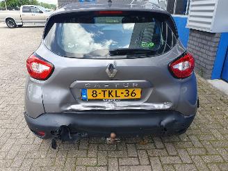 Renault Captur 1.5 dCi Expression picture 4