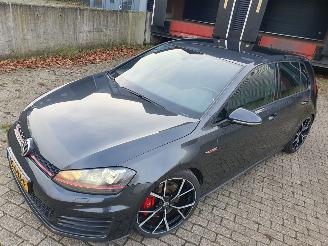 Volkswagen Golf 2.0 TSI GTI Performance DSG picture 1