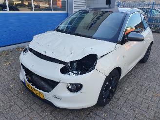 uszkodzony samochody osobowe Opel Adam 1.0 Turbo Unlimited 2019/1