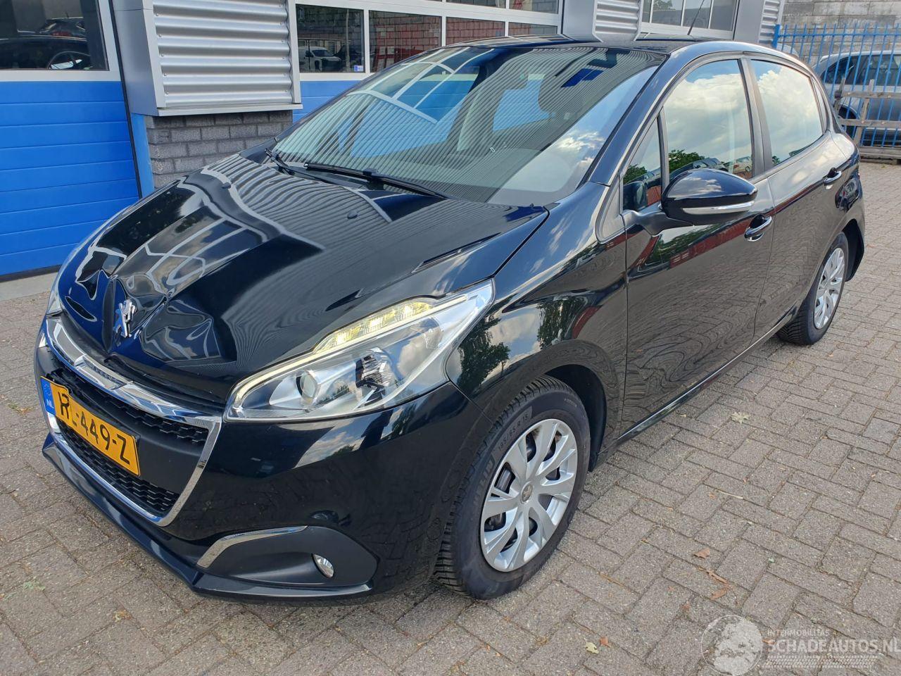 Peugeot 208 1.2 PureTech Blue Lion