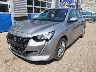 uszkodzony samochody osobowe Peugeot 208 1.2i 2020/6