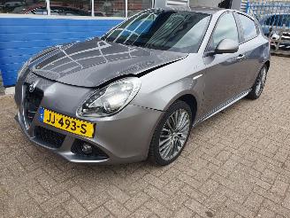 Unfallwagen Alfa Romeo Giulietta 1.4 Turbo MultiAir Automaat 2016/3