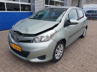 Unfallwagen Toyota Yaris 1.3 VVT-i Aspiration 2012/2