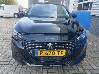 Peugeot 208 1.2 PureTech Active Pack picture 8