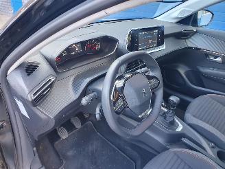 Peugeot 208 1.2 PureTech Active Pack picture 16