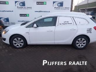 rozbiórka samochody osobowe Opel Astra Astra J Sports Tourer (PD8/PE8/PF8), Combi, 2010 / 2015 1.6 CDTI 16V 2016/2