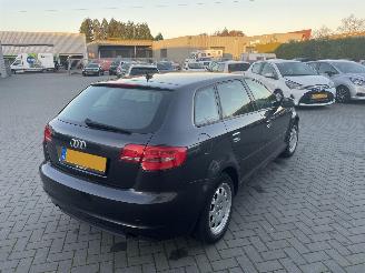 Audi A3 Sportback 1.6 TDI Attraction Advance NL AUTO N.A.P picture 4