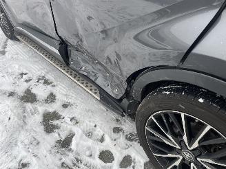 Toyota C-HR 1.8 Hybrid Bi-Tone dealer onderhouden auto prachtig!!! picture 20