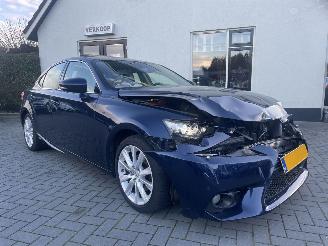 škoda osobní automobily Lexus IS 300h Edition 2014/1