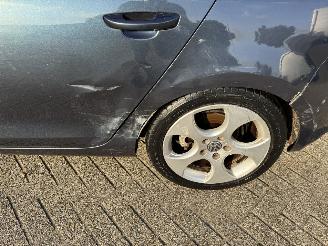 Volkswagen Golf 1.2 TSI picture 11
