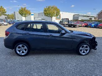 BMW X1 1.8i  AUTOMAAT picture 5