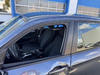BMW X1 1.8i  AUTOMAAT picture 14