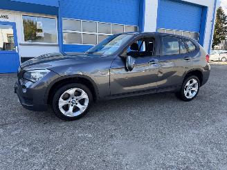 krockskadad bil auto BMW X1 1.8i  AUTOMAAT 2013/12