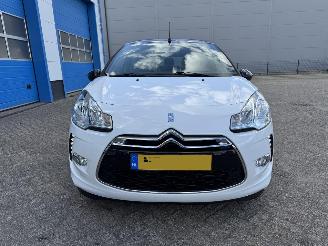 Citroën DS3 1.2 VTI  CABRIO picture 3