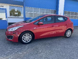 Voiture accidenté Kia Niro 1.0 T-GDI  NAVIGATOR 2016/6