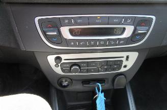 Renault Mégane 1.2 TCe Limited Pano 116pk picture 17