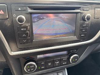 Toyota Auris 1.8 Hybrid Lease+ Pano picture 21
