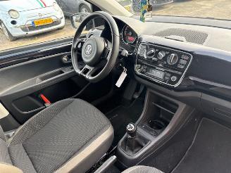 Volkswagen Up! 1.0 High Up! 5-drs airco Nap picture 11