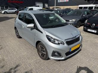 krockskadad bil auto Peugeot 108 1.0 Vti 5-drs Allure Clima 2019/8