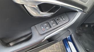 Volvo V-40 2.0 D2 Ocean Race Pano Leer camera picture 11